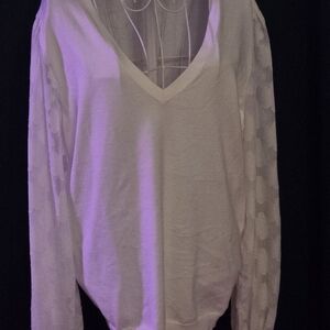 Lightweight V-Neck Pullover Sweater - White XL